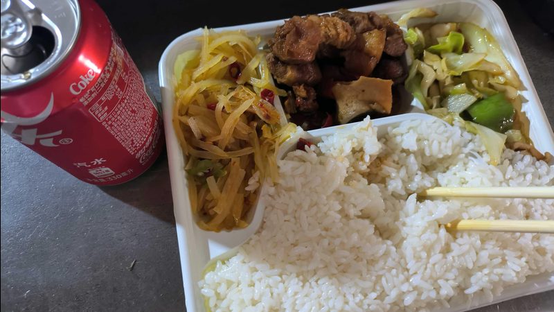 锁芯安全选择：揭秘开锁换锁的关键因素**
